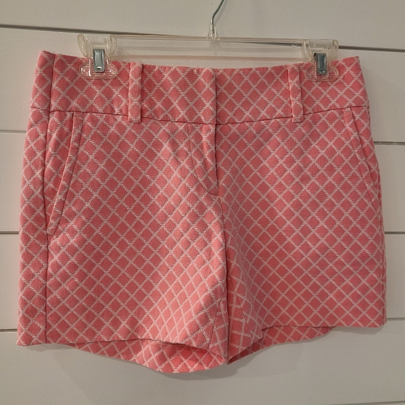 Ann Taylor Pink Patterned Shorts - Picture 1 of 6